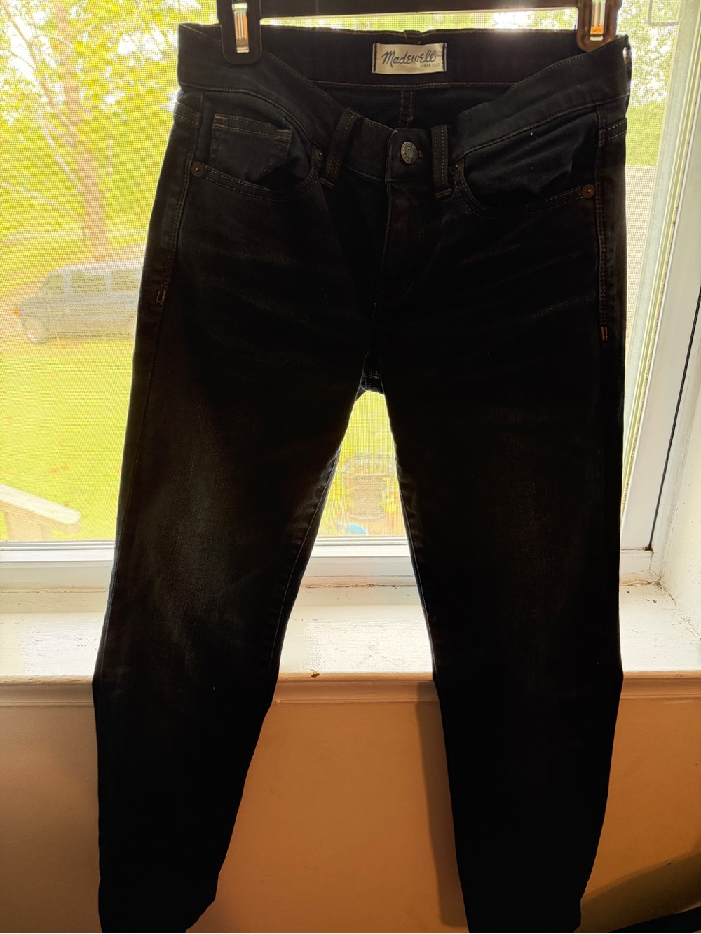 Madewell Black Ankle Crop Jeans